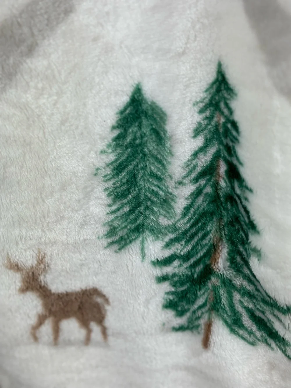 Hallmark Luxurious Soft Plush Throw-Red Trick Holiday Christmas-NWT